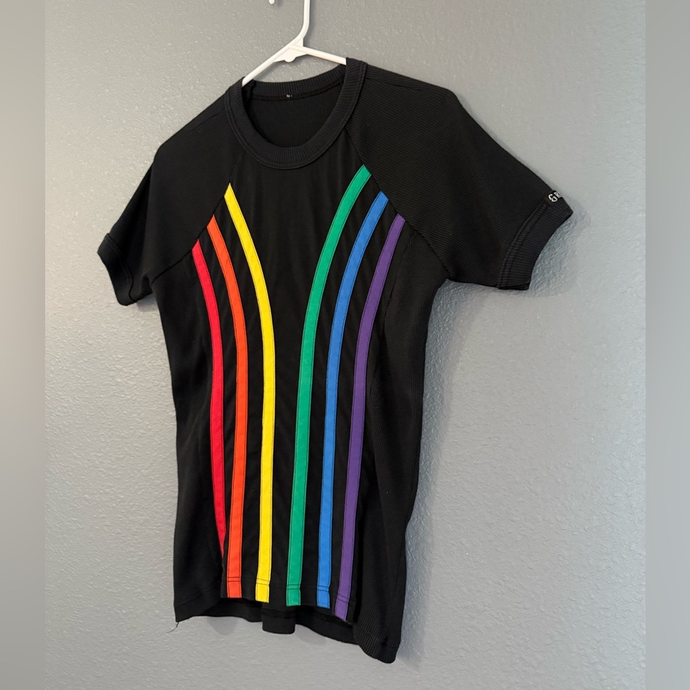 Vintage Rainbow Tee Sz Small